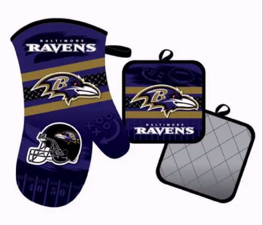 Baltimore Ravens Oven Mitten and Pot Holder Football Set